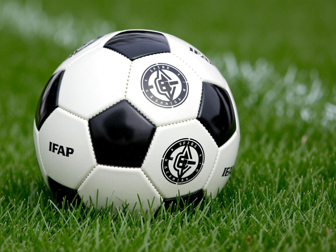 九游娱乐官方-中国男篮提升高位挡拆战术效率，中国男篮高光时刻  第3张